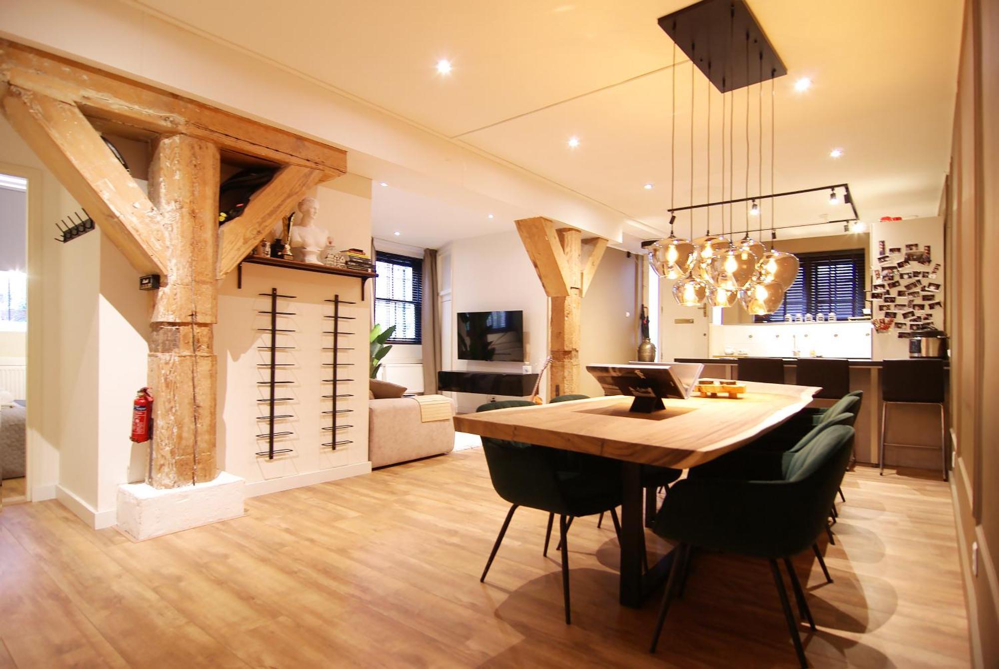 Stunning 2 Bedroom Apt. Heart Of The City! Apartment Amsterdam